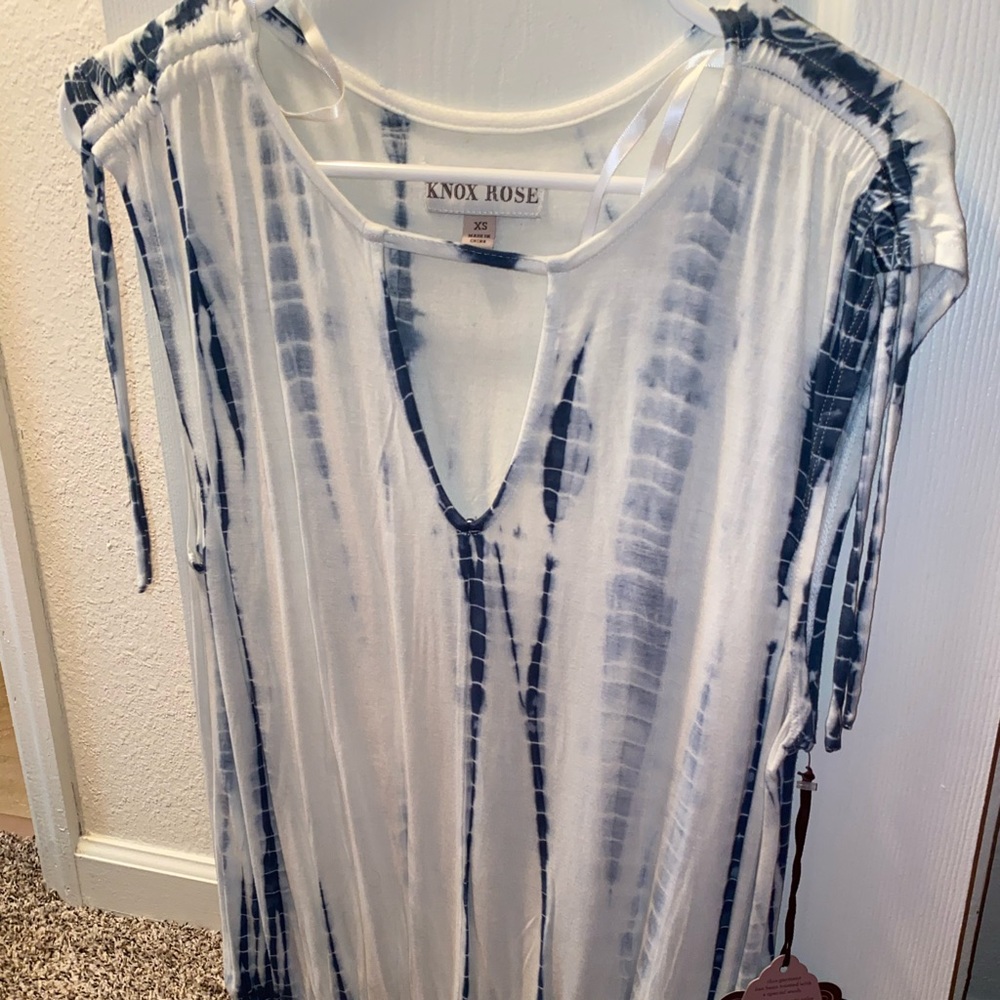 Knox Rose tank top NWT